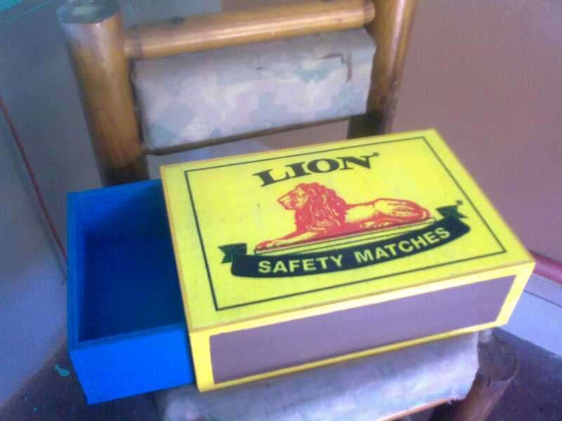 Gaint Size Lion Match Box