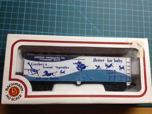 Bachmann 40' Box Car