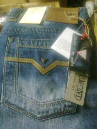 ***NEW *** GUESS DESMOND JEANS *** ( SIZE 34 & 36 !!) *** !