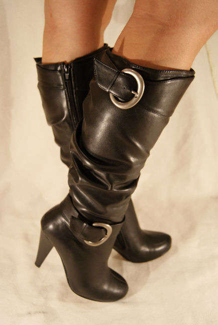 **R1600 ** SOTTO DESIGNER KNEE HIGH BOOTS** SIZES 4-8** ONLY FROM DOCTORNERO!!***
