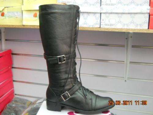 **LATEST !!! **FLAT  LACE UP DESIGNER KNEE HIGH BOOTS**  SIZE 3-8** ONLY FROM DOCTORNERO!!***