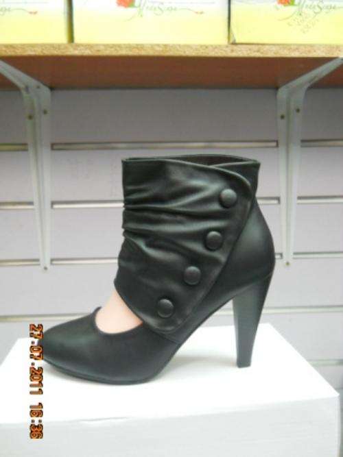 **PROMOTION!!!! SEXY SOTTO DESIGNER** SIZES 4-7 ** ONLY FROM DOCTORNERO!!!