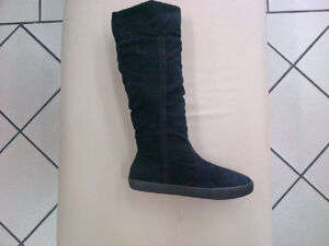 SELENA GOMEZ BOOTS