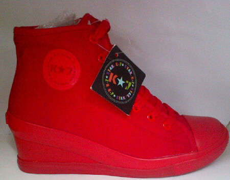 K7 WEDGE HEEL CANVAS TEKKIE!!!!!
