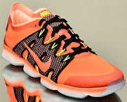 NIKE ORIGNAL AIR ZOOM FIT AGILITY 2 LADIES SIZE UK 5 (SA 5)!!!!MARKET VALUE R1500-00