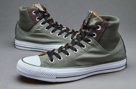 CONVERSE ALL STAR ORIGNAL MA1  LATEST EDITION SIZE UK 10 (SA 10)!!!!!MARKET VALUE R1399.99
