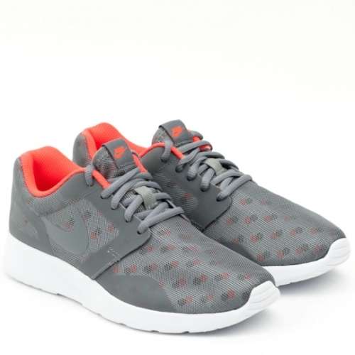 NIKE ORIGNAL KAISHI PRINT FOR WOMEN SIZE UK 5 (SA 5)!!!!!MARKET VALUE R1299.99
