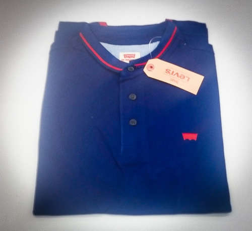 LEVI'S ORIGNAL POLO GOLFER SLIM FIT SIZE LARGE !!! SMALL CUT