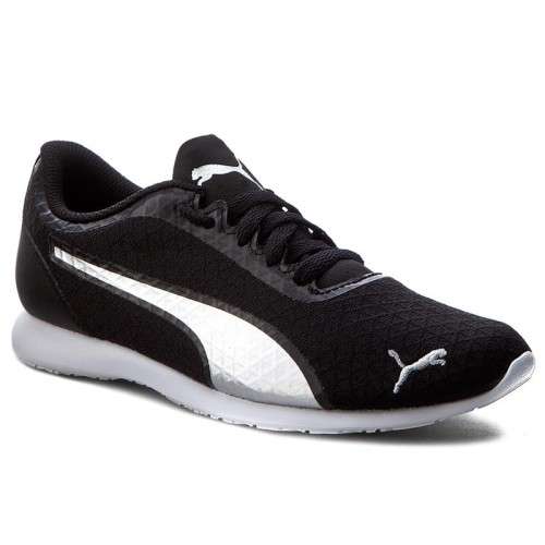 PUMA ORIGNAL VEGA FOR LADIES SIZE UK 5 (SA 5)!!!!!MARKET VALUE R1299.99