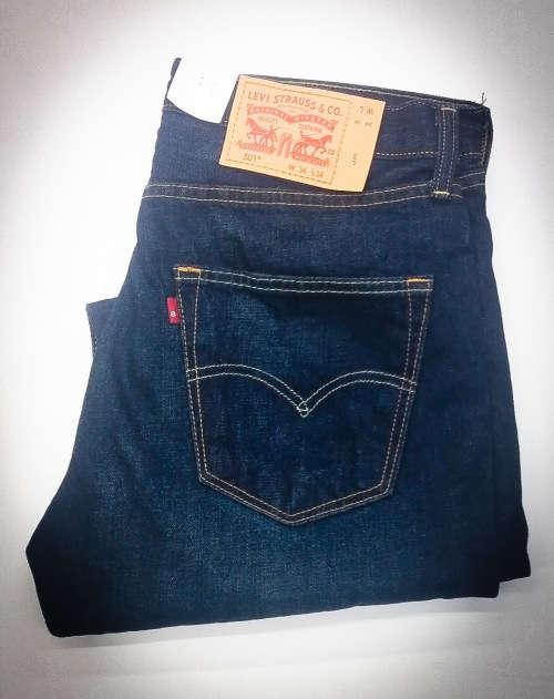 LEVIS'S ORIGNAL 501  JEANS FOR MEN W34 L34 !!!!!!MARKET VALUE R999.99