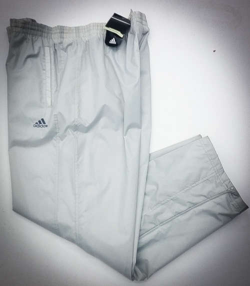 ADIDAS ORIGNAL  TRACK PANTS FOR MEN SIZE 2XL !!!!!!MARKET VALUE R799.99