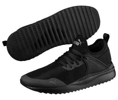 PUMA PACER FOR MEN SIZE UK 10  (SA 10) !!!!!!! MARKET VALUE R1499.99