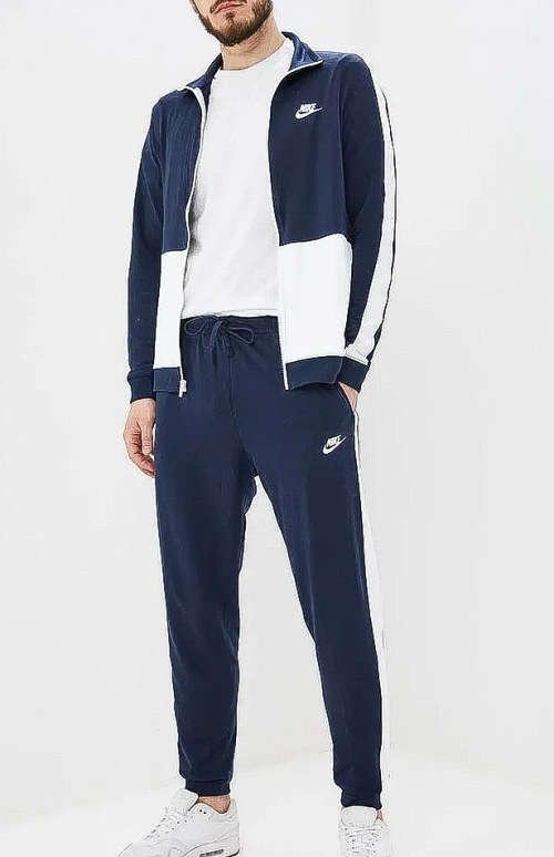 NIKE FULL TRACKSUIT FOR MEN SIZE LARGE !!!!!! MARKET VALUE R1499.99