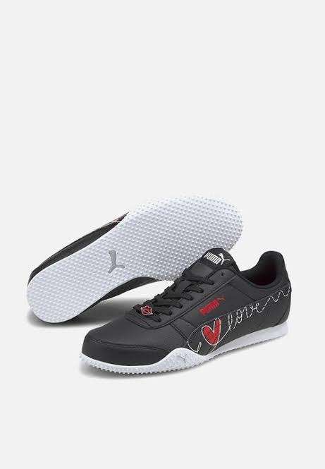 Puma Original Bella Valentine For Women Size Uk 4 (Sa 4) !!!!!!  Value R1299.99
