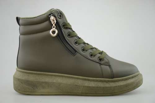 K7 Original Stacy For Women Size Uk 5 (Sa 5) !!!!!!  Value R599.99