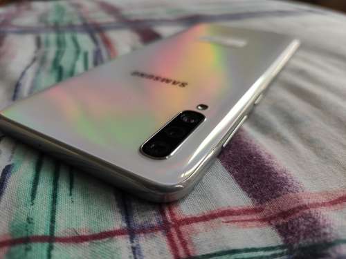 Samsung Galaxy A70
