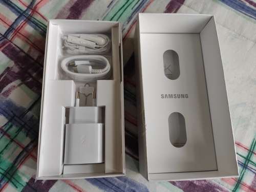 Samsung Galaxy A70
