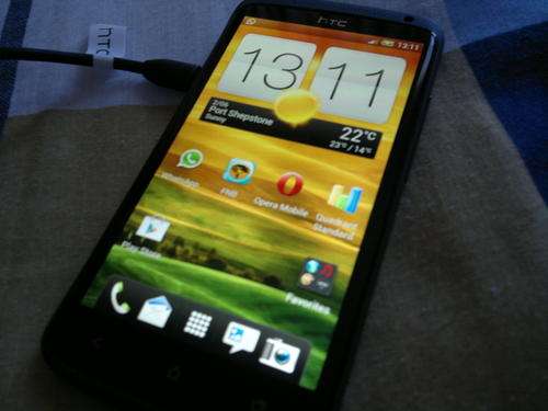 HTC One X