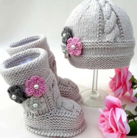 Knitted hat and boot set