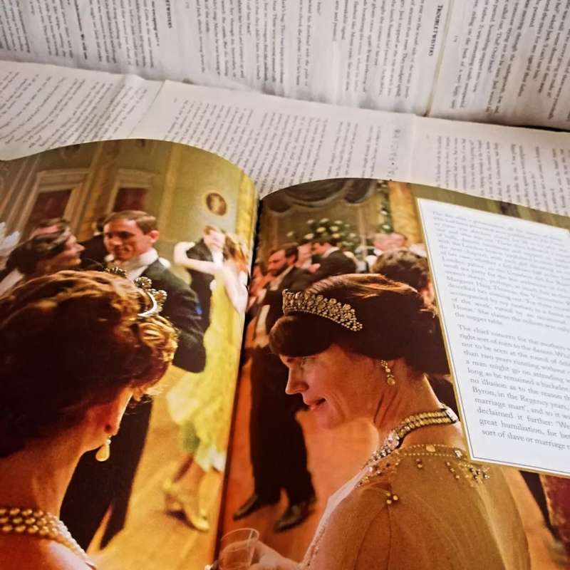 A Year in the Life of Downton Abbey: Seasonal Celebrations, Traditions, and Recipes by Jessica Fello