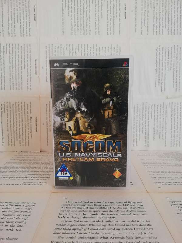 Socom Us Navy Seals Fireteam Bravo - PSP Game
