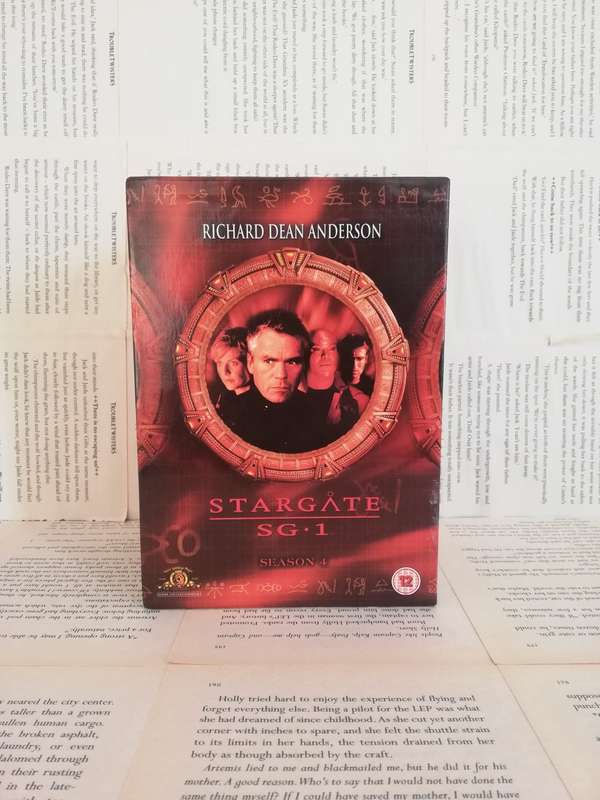 Stargate SG 1 Season 4 Boxset - DVD