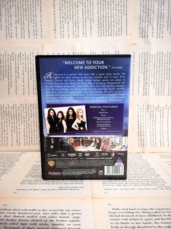 Pretty Little Liars Season 1 [DVD]