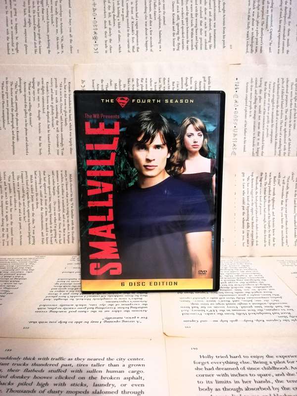 Smallville Season 4 [DVD]