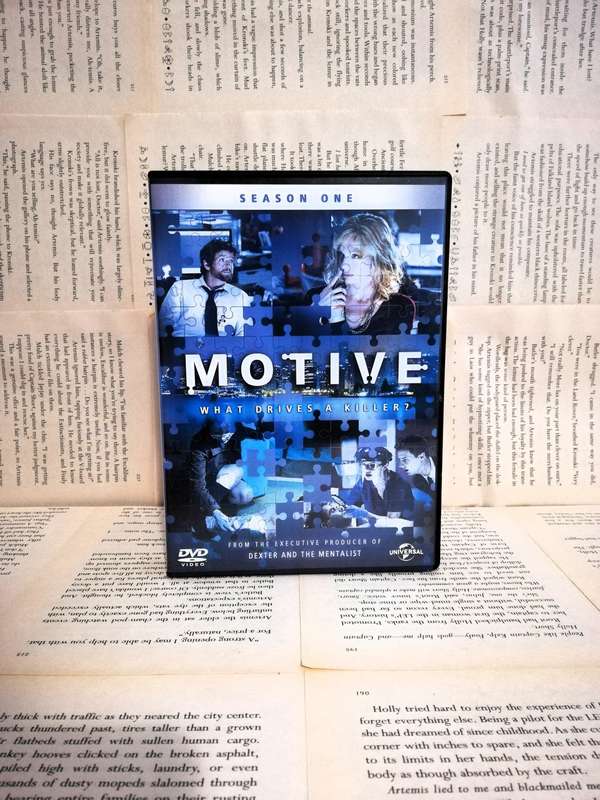 Motive Season 1 [DVD]