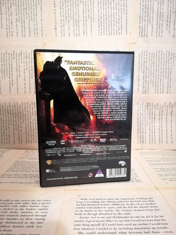 Batman Begins [DVD]