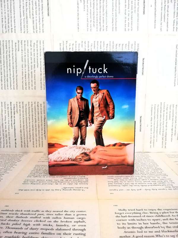 Nip & Tuck Season 5 [DVD]