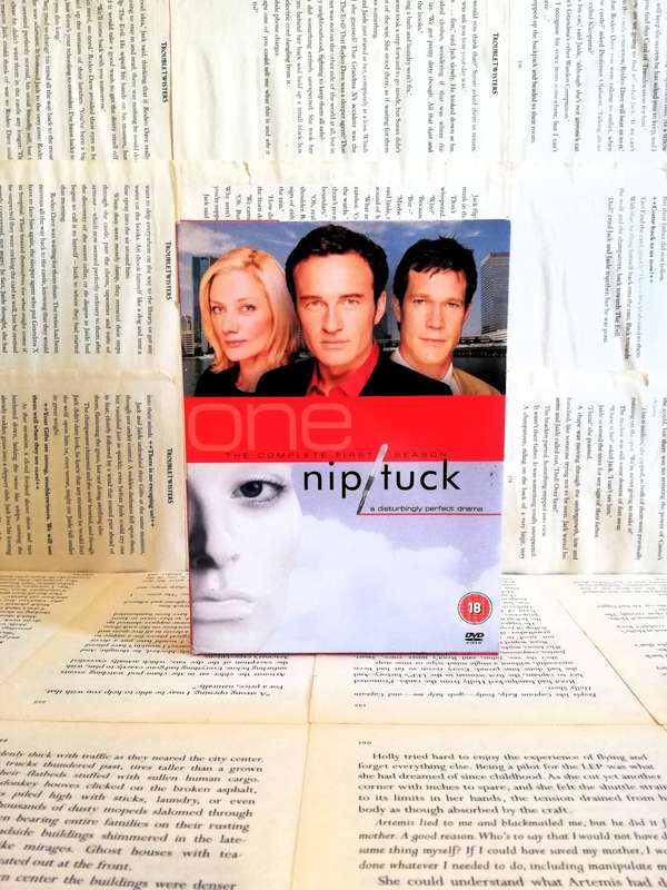 Nip & Tuck Season 1 [DVD]