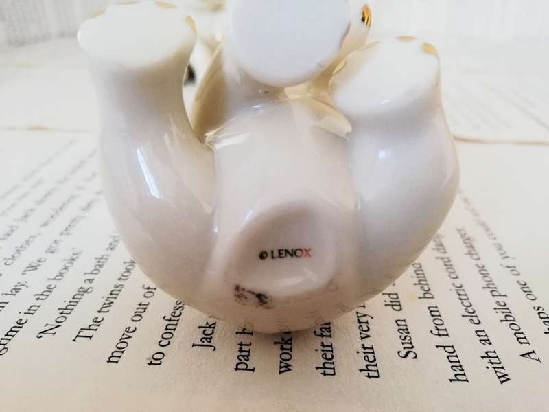 Ivory and Gold Elephant Figurine Fine China w/24 kt Gold Accent [Set of 2][Lenox]
