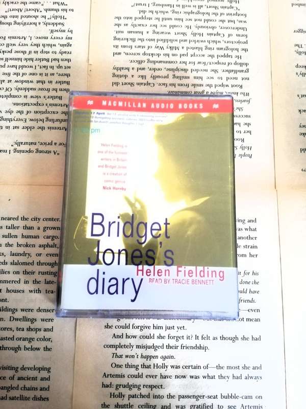 Bridget Jones`s Diary by Helen Fielding [Cassette]