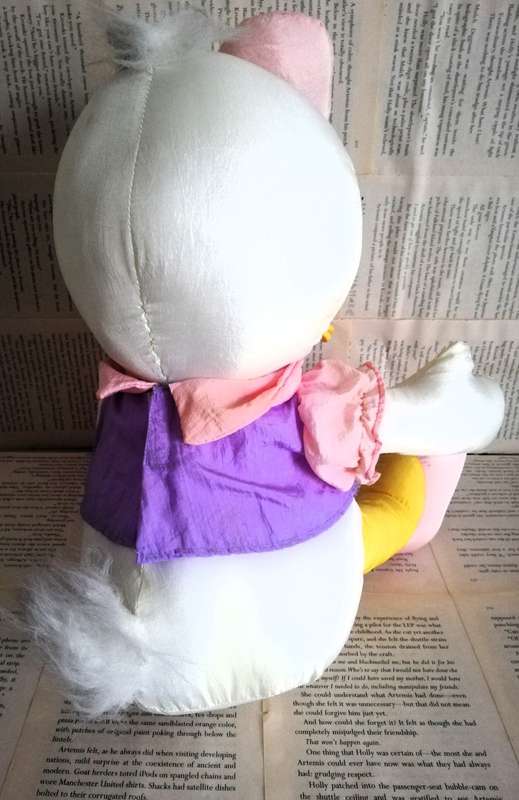 Vintage Daisy Duck Teddy [Disney}