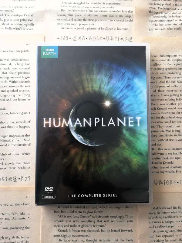 Human Planet: The Complete Series: BBC Earth [DVD]