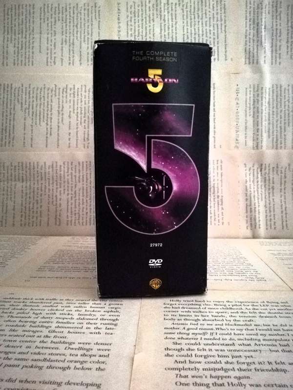 Babylon 5 - Season 4 [DVD]