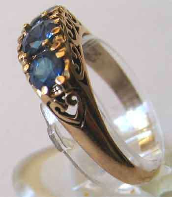 Lovely - 9K Solid Gold and Blue Sapphire Ring.