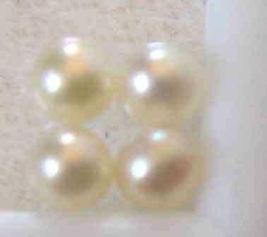 4 pieces of  2.75 mm round Seed Pearls, T.W. 0.59 cts