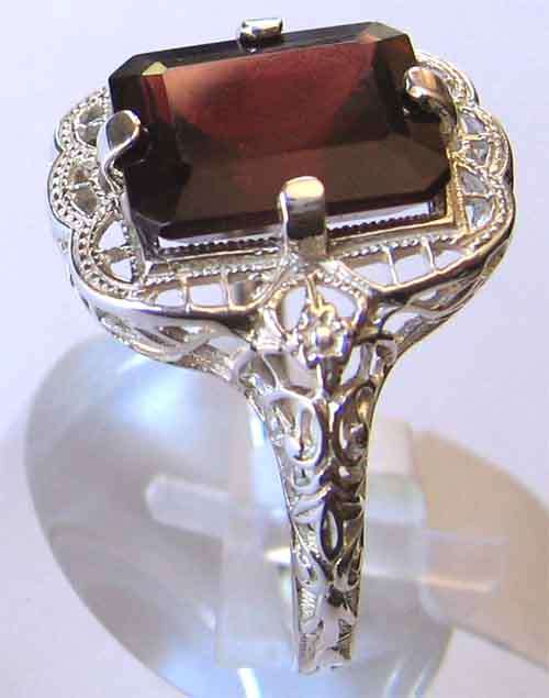 Solid 925 -Sterling Silver & Garnet Ring.
