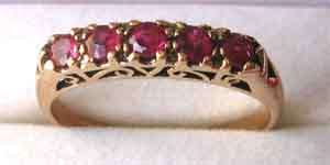 Lovely, 9K Solid Gold  and Genuine Rubies Ring