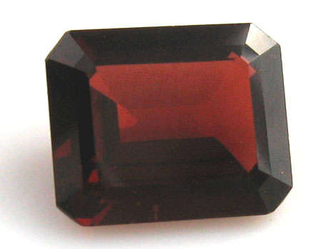 9.00 x 7.00 mm Octagonal cut Garnet  2.74cts.