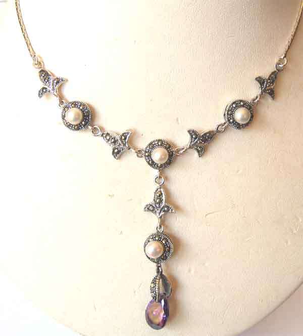 Lovely  925 -Sterling Silver, Marcasite, Pearls  and Amethyst Necklce.