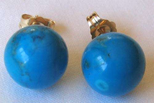 14 ct Solid Gold and Genuine Turquoise Earrings/ stud
