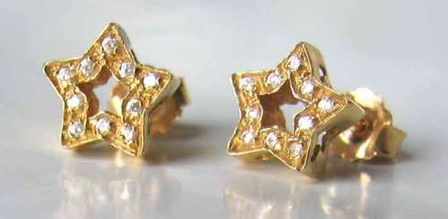 A Pair of 18ct. Solid Yellow Gold  and Genuine Diamonds Earrings