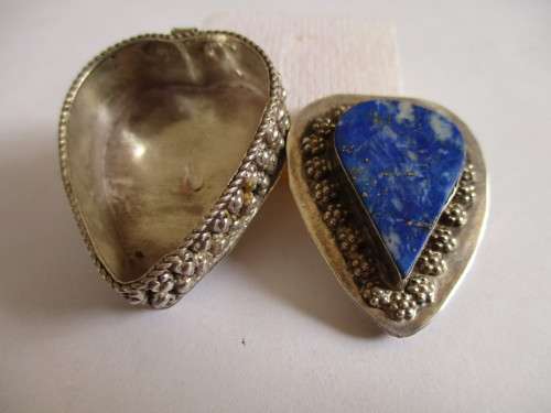 925 Sterling Silver and Lapis Lazuli Ornated Lidded Box / Pendant
