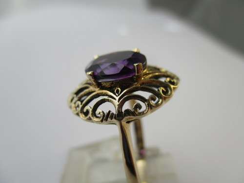 9ct Solid Yellow Gold and Genuine Amethyst Ring