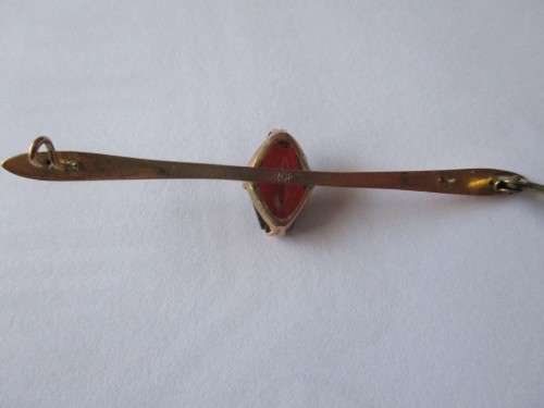 Vintage 9ct. Gold and Garnet Brooch