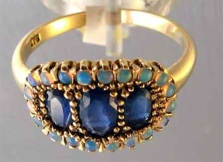 9ct Solid Yellow Gold Genuine Opals  and Sapphires Ring