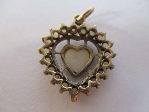 Genuine Opals in 9 ct Yellow Gold Pendant